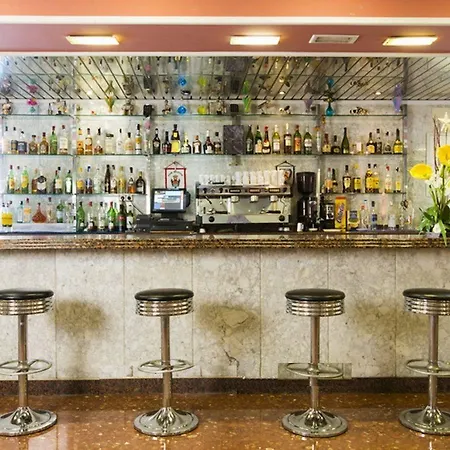 Hotel Cabana 3* 베니돔