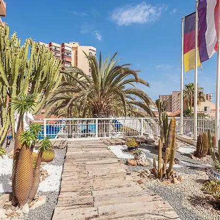 Отель Hotel Cabana Бенидорм