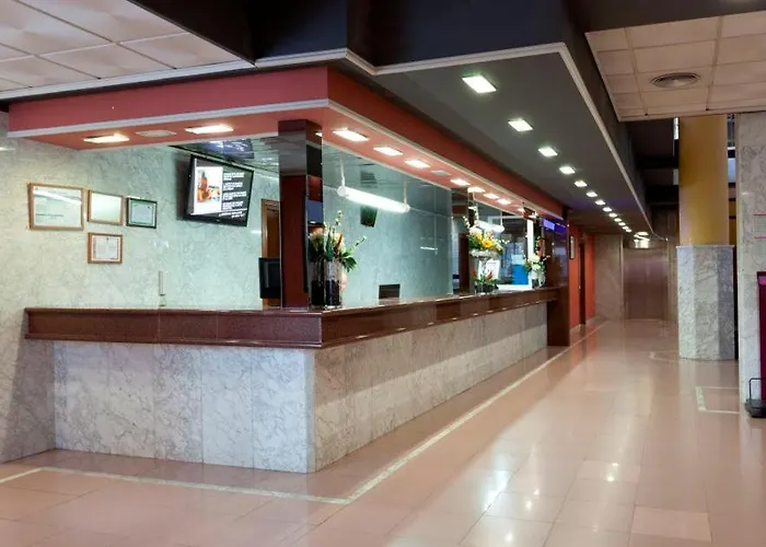 Hotel Cabana فندق بينايدورم