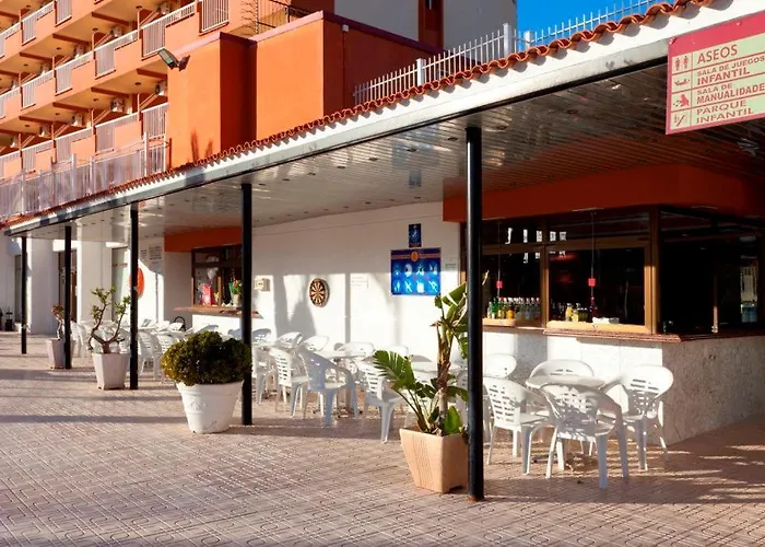 Hotel Cabana فندق 3*