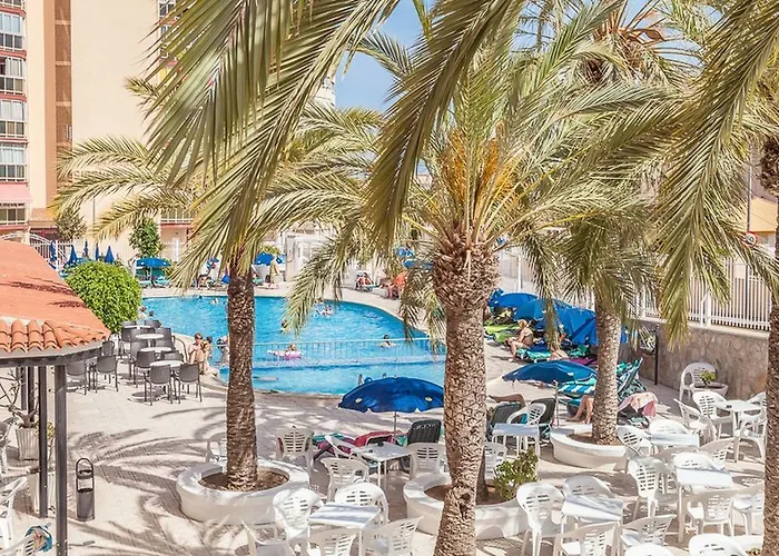 Hotel Cabana فندق 3*