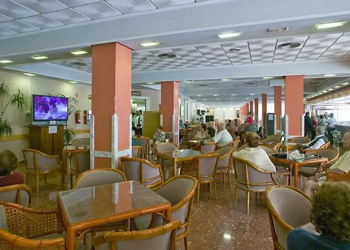 Hotel Cabana 3* بينايدورم