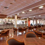 Hotel Cabana ホテル ベニドルム