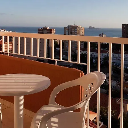 מלון Hotel Cabana 3*