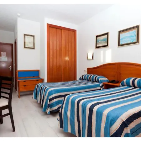Hotel Cabana بينايدورم