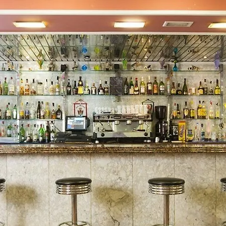 מלון Hotel Cabana בנידורם