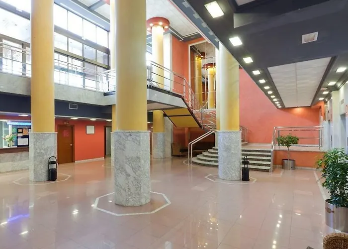 Hotel Cabana Отель Бенидорм