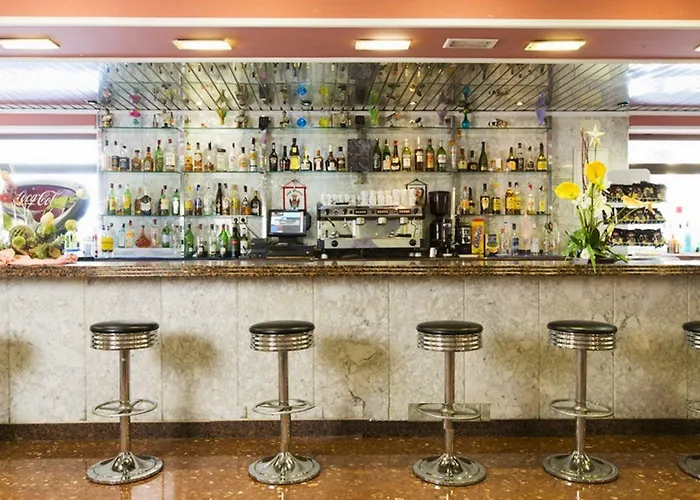 Hotel Cabana 3* Бенидорм