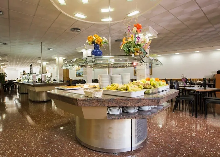 Hotel Cabana Отель Бенидорм