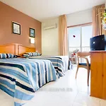 Hotel Cabana Hotell 3*